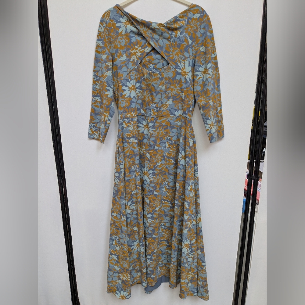 Pact Floral Scoop-Neck Midi Dress in Blue and Mustard - Picture 9 of 12